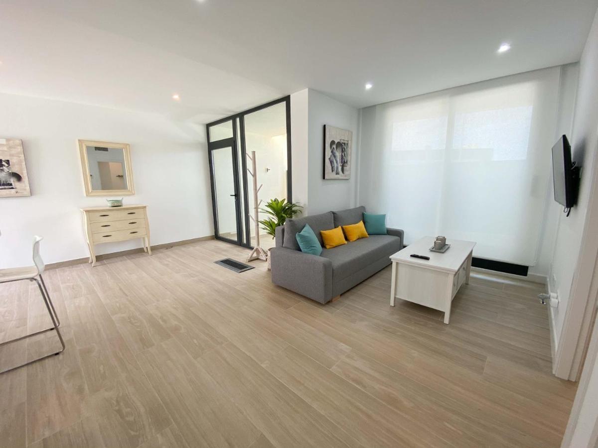 Tarifa Cozy House - Private Pool - Wifi - Modern Apartment ภายนอก รูปภาพ